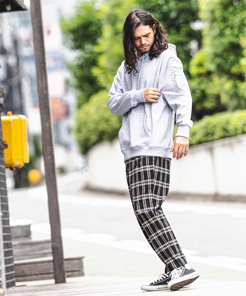 CAMBIO（カンビオ）の「mpa2663-Sleeve Pocket Back Brushed Over size Pull Parka パーカー（パーカー・メンズ・ブラック/グレー/ホワイト・M/L/S）」の11枚目の写真