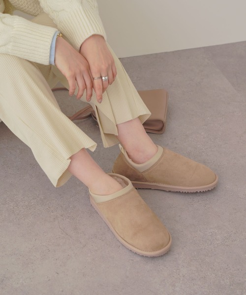 AMERICAN HOLIC（アメリカンホリック）の「ショートムートン（ブーツ・レディース・ブラック/ベージュ・S/M/L）」の7枚目の写真