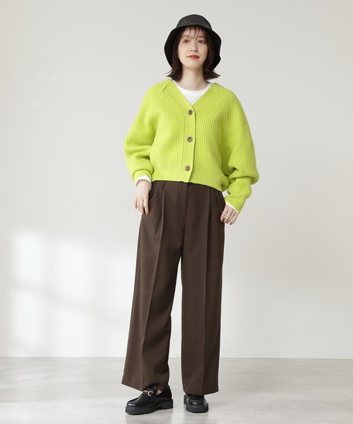 N.(N. Natural Beauty Basic)(エヌエヌナチュラルビューティーベーシック)の「◆片畦ラムウールニットカーディガン(カーディガン/ボレロ・レディース・チャコールグレー/ベージュ/オフホワイト/イエロー・MEDIUM)」の11枚目の写真