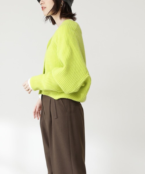 N.(N. Natural Beauty Basic)(エヌエヌナチュラルビューティーベーシック)の「◆片畦ラムウールニットカーディガン(カーディガン/ボレロ・レディース・チャコールグレー/ベージュ/オフホワイト/イエロー・MEDIUM)」の9枚目の写真