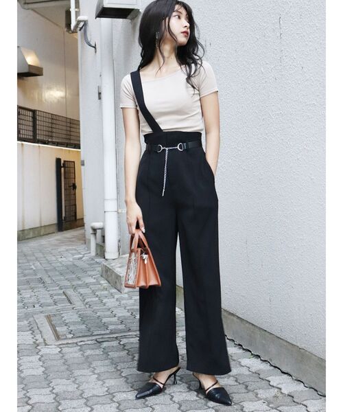 MURUA(ムルーア)の「アシメデコルテリブトップス(Tシャツ/カットソー・レディース・ブラック/グリーン/ベージュ/モカ・FREE)」の11枚目の写真