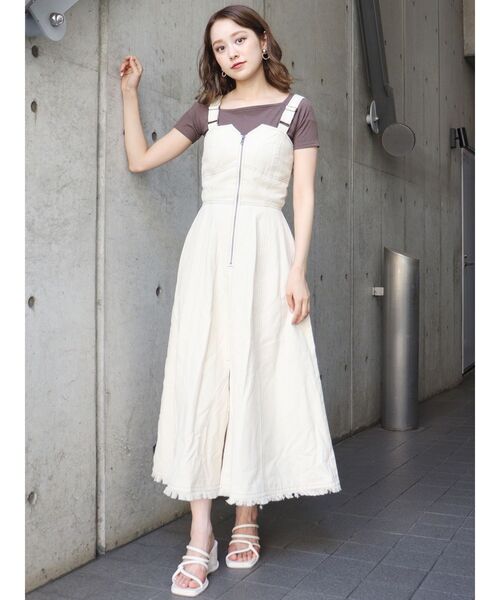 MURUA(ムルーア)の「アシメデコルテリブトップス(Tシャツ/カットソー・レディース・ブラック/グリーン/ベージュ/モカ・FREE)」の14枚目の写真