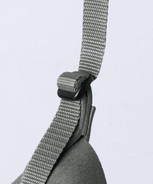 zattu（ザッツ）の「＜zattu (ザッツ) ＞ POZO/ショルダーバッグ（ショルダーバッグ・メンズ・ブラック/オリーブ・FREE）」の4枚目の写真