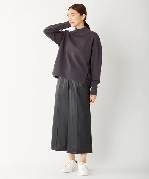 J.PRESS(ジェイプレス)の「【洗える】ニードルパンチ ハイネック スウェット(スウェット・レディース・ライトグリーン系/グレー系/サックスブルー系/ネイビー系/ベージュ系・F)」の14枚目の写真