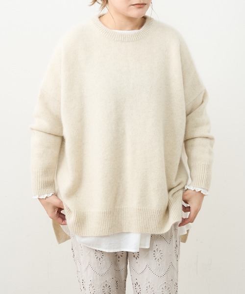 PUAL CE CIN（ピュアルセシン）の「ホワイトヤク　チュニック（ニット/セーター・レディース・アイボリー/ベージュ/ミント/ピンク/ライトピンク・FREE）」の2枚目の写真