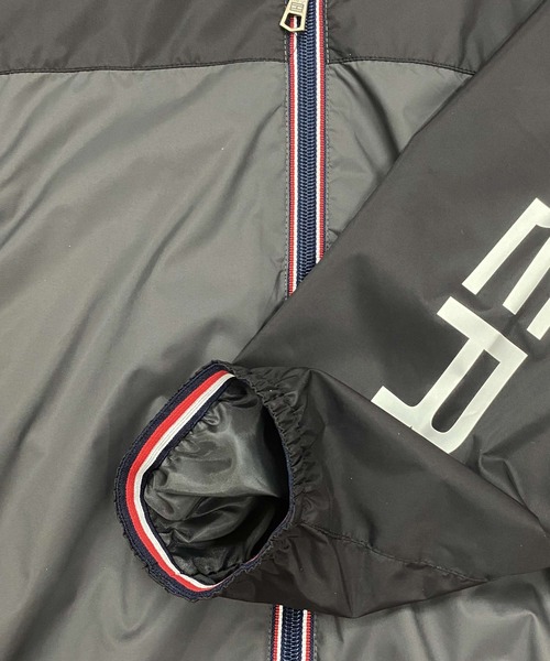 バック刺繍】トミーヒルフィガー トリコロール スリーブロゴ ダウン  