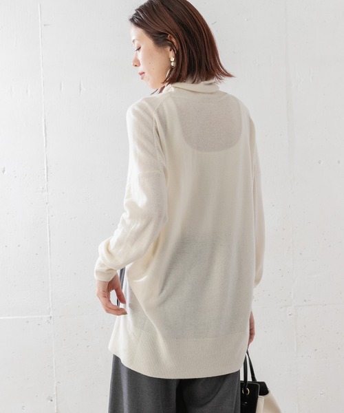 URBAN RESEARCH Sonny Label(アーバンリサーチサニーレーベル)の「ウールカシミヤタートルネックプルオーバー(ニット/セーター・レディース・グレー/オフホワイト/ブルー・FREE)」の8枚目の写真