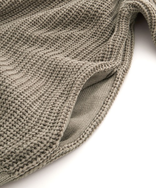 EMMA CLOTHES（エマクローズ）の「5G畦編みボリュームニット ルーズカーディガン EMMA CLOTHES（カーディガン/ボレロ・メンズ・チャコールグレー/ブラック/アッシュブラウン/マスタード/ダークブルー/グレイッシュベージュ/ダークオレンジ/グリーン/ブルーグリーン/アイボリー/ピンク系/パープル/グレー系/ブラウン系/グリーン系/ライトブルー/杢グレー/オリーブ系/ブルー系・M/L）」の22枚目の写真