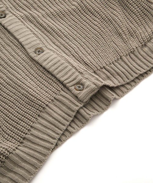 EMMA CLOTHES（エマクローズ）の「5G畦編みボリュームニット ルーズカーディガン EMMA CLOTHES（カーディガン/ボレロ・メンズ・チャコールグレー/ブラック/アッシュブラウン/マスタード/ダークブルー/グレイッシュベージュ/ダークオレンジ/グリーン/ブルーグリーン/アイボリー/ピンク系/パープル/グレー系/ブラウン系/グリーン系/ライトブルー/杢グレー/オリーブ系/ブルー系・M/L）」の20枚目の写真