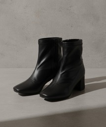 LibertyDoll スクエアトゥストレッチヒールブーツ