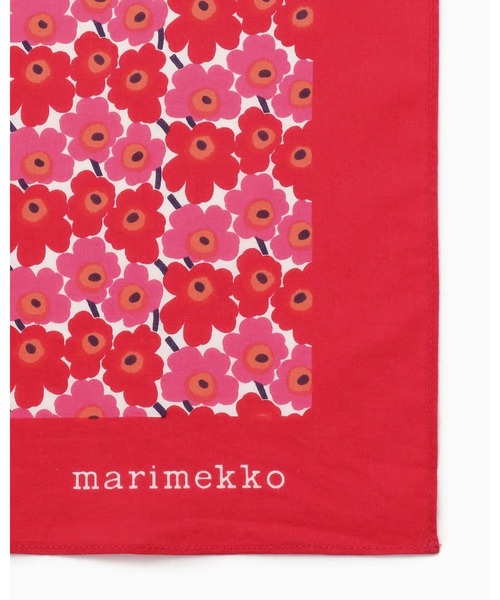 marimekko(マリメッコ)の「Mini Unikko / Astrilli scarf(ストール/ショール・レディース・レッド/ブラック・FREE)」の4枚目の写真