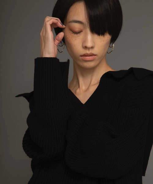 ANT(アント)の「セーラーカラーリブチュニック【ANT】(ニット/セーター・レディース・ホワイト/ブラック/ダークグリーン・FREE)」の1枚目の写真