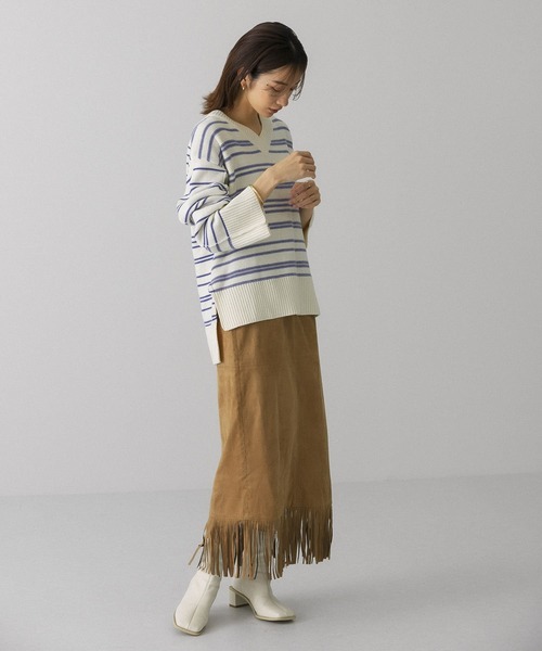 KBF（ケイビーエフ）の「Vネックワイドスリーブニット（ニット/セーター・レディース・グレー系その他/グレー/グリーン/ホワイト系その他・ONE）」の14枚目の写真