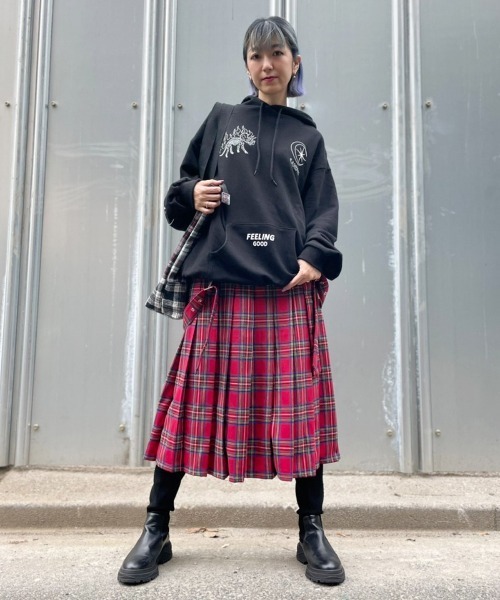 Candy Stripper（キャンディストリッパー）の「FEELING GOOD HOODIE（パーカー・レディース・ブラック/パープル/オレンジ・2）」の21枚目の写真