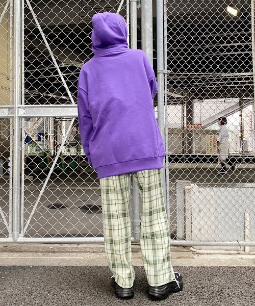 Candy Stripper（キャンディストリッパー）の「FEELING GOOD HOODIE（パーカー・レディース・ブラック/パープル/オレンジ・2）」の11枚目の写真