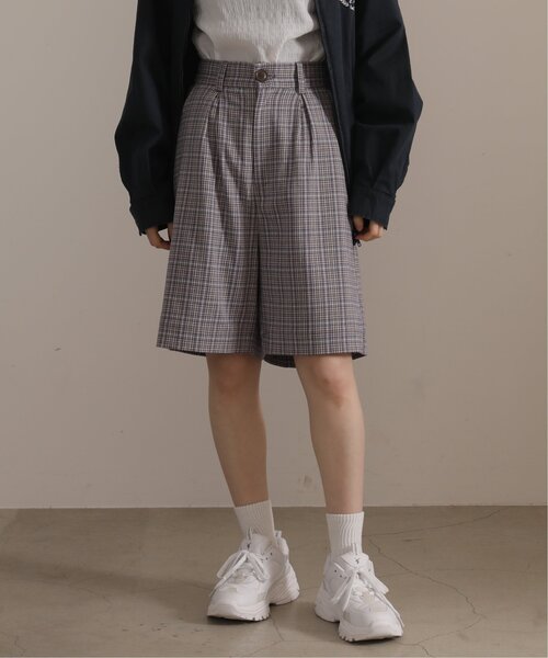 DOUBLE NAME(ダブルネーム)の「オリジナル先染めチェックタックハーフパンツ(その他パンツ・レディース・ブラック/ベージュ/パープル・FREE)」の1枚目の写真
