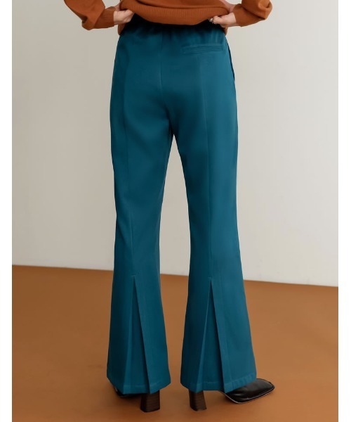 Re:EDIT（リエディ）の「[低身長/高身長サイズ有]微起毛ツイルバックボックスタックパンツ（その他パンツ・レディース・ブラック/ベージュ/ブラウン/ブルー/オレンジ・MEDIUM/LARGE/SHORT/TALL）」の4枚目の写真