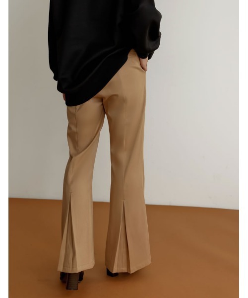 Re:EDIT（リエディ）の「[低身長/高身長サイズ有]微起毛ツイルバックボックスタックパンツ（その他パンツ・レディース・ブラック/ベージュ/ブラウン/ブルー/オレンジ・MEDIUM/LARGE/SHORT/TALL）」の13枚目の写真