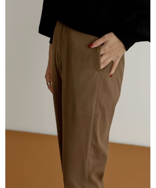 Re:EDIT（リエディ）の「[低身長/高身長サイズ有]微起毛ツイルバックボックスタックパンツ（その他パンツ・レディース・ブラック/ベージュ/ブラウン/ブルー/オレンジ・MEDIUM/LARGE/SHORT/TALL）」の22枚目の写真