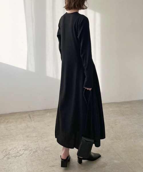 LIAN（リアン）の「サーマルフレアワンピース（ワンピース・レディース・アイボリー/ブラック/ミックスグレー・FREE）」の5枚目の写真