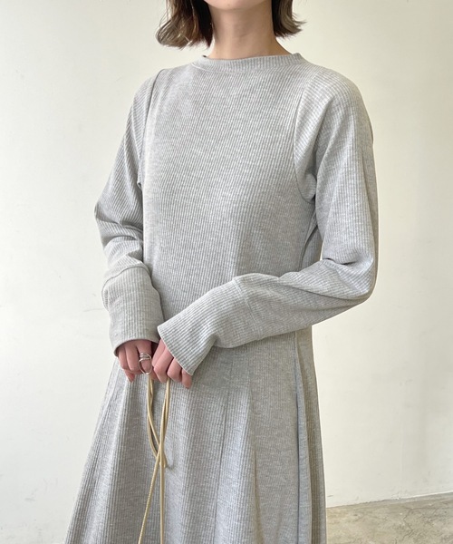 LIAN（リアン）の「サーマルフレアワンピース（ワンピース・レディース・アイボリー/ブラック/ミックスグレー・FREE）」の11枚目の写真