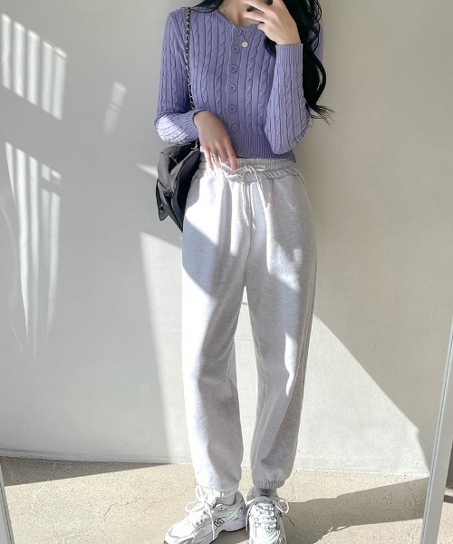 SONA（ソナ）の「SONYUNARA ケーブル編みラウンドネックカーディガン（カーディガン/ボレロ・レディース・ホワイト/ブラック/ライトグリーン/ライトパープル/ピンク・FREE）」の22枚目の写真