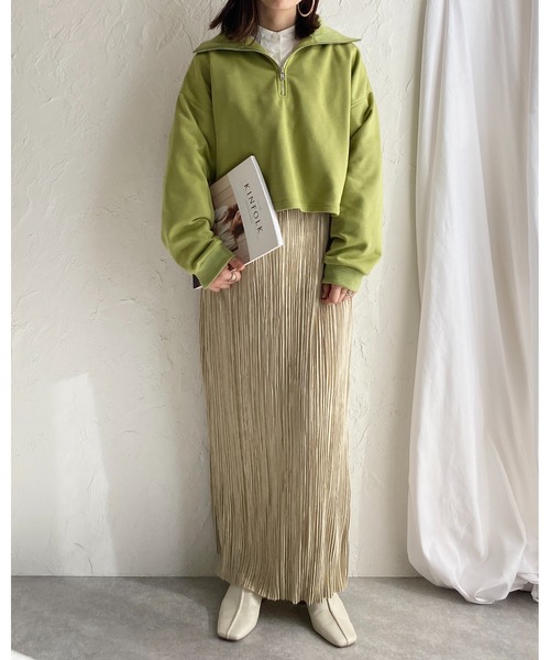 She's Closet(シーズクローゼット)の「裏毛ショート丈ハーフジッププルオーバースウェット(スウェット・レディース・杢グレー/グリーン/ブラック/オートミール・FREE)」の5枚目の写真