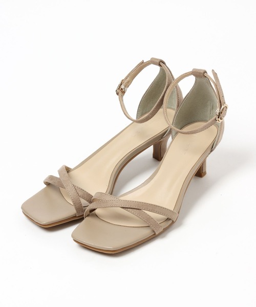 LEPSIM（レプシィム）の「キレイめクロスサンダル　269211（サンダル・レディース・ブラック/グレイッシュベージュ・MEDIUM/LARGE）」の20枚目の写真