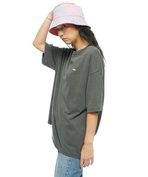 BILLABONG(ビラボン)の「BILLABONG レディース BIG CLEAN LOGO TEE Tシャツ 【2022年春夏モデル】/ビラボン半袖バックプリントTシャツ(Tシャツ/カットソー・レディース・オレンジ系その他/ホワイト/ブラック/ブルー・LARGE/MEDIUM)」の14枚目の写真