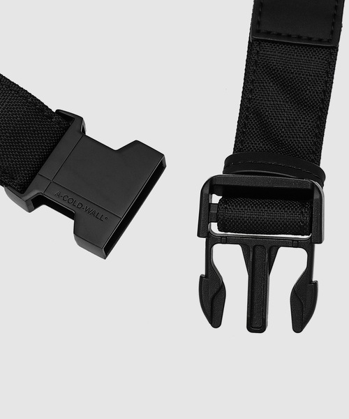 A-COLD-WALL*（アコールドウォール）の「TYPOGRAPHIC RIPSTOP WAIST BAG（ボディバッグ/ウエストポーチ・メンズ・ブラック・FREE）」の6枚目の写真