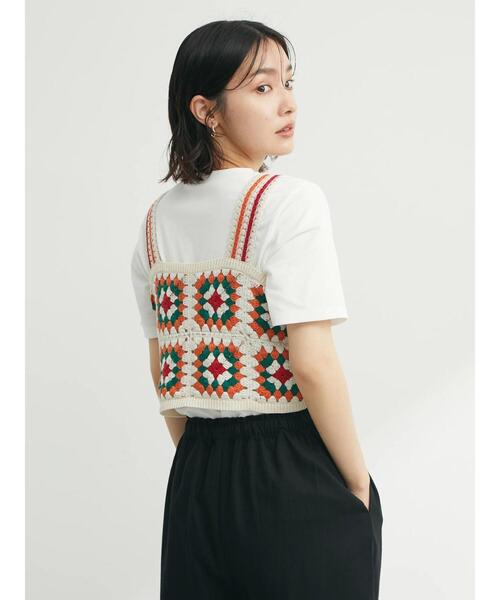 ESCAR（エスカー）の「・ESCAR カギ針ニットキャミ（キャミソール・レディース・ブラック/アイボリー・FREE）」の21枚目の写真