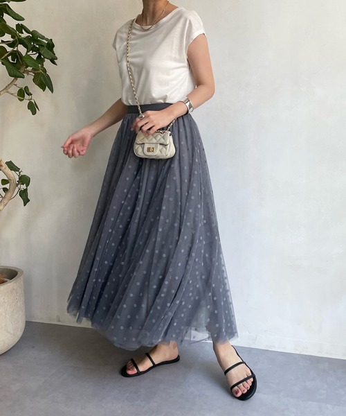 DouDou(ドゥドゥ)の「【新色追加】フレンチT(Tシャツ/カットソー・レディース・ブラック/オフホワイト/ピンク/オレンジ/ライトベージュ/グレイッシュベージュ/ブラウン/ライトグレー/チャコールグレー・SMALL/MEDIUM)」の21枚目の写真