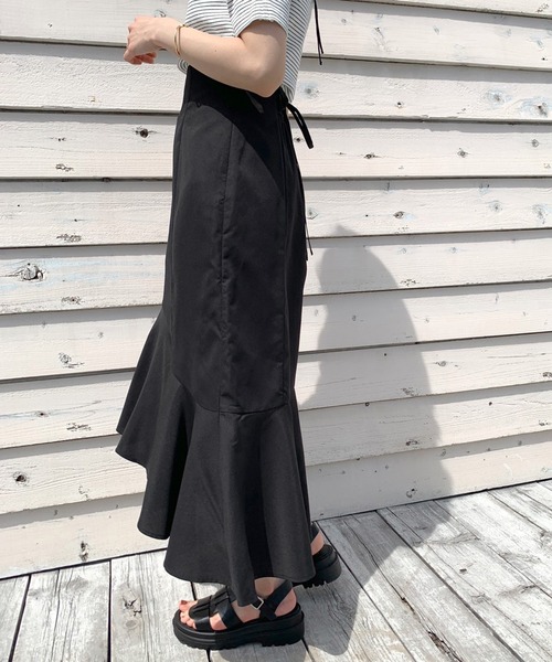 OLIVE des OLIVE（オリーブデオリーブ）の「レースアップアシメマーメイドスカート（スカート・レディース・パープル/ブラック/アイボリー・FREE）」の19枚目の写真