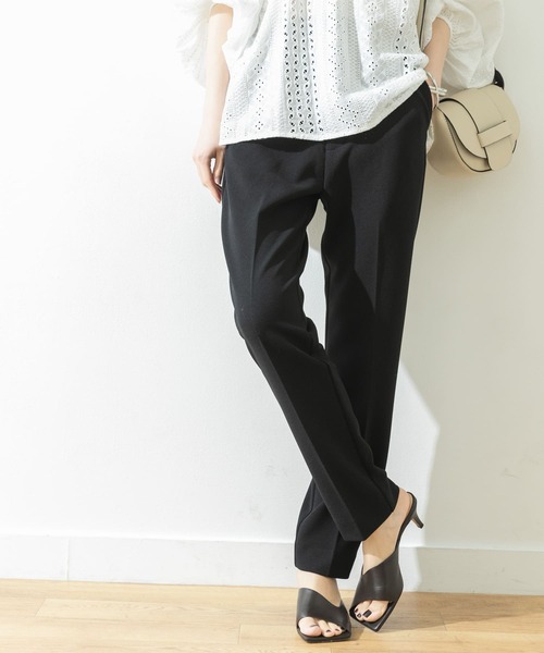 URBAN RESEARCH（アーバンリサーチ）の「ハイウエストスリムテーパードパンツ（その他パンツ・レディース・ピンク/ネイビー/オフホワイト・34/36/38）」の2枚目の写真