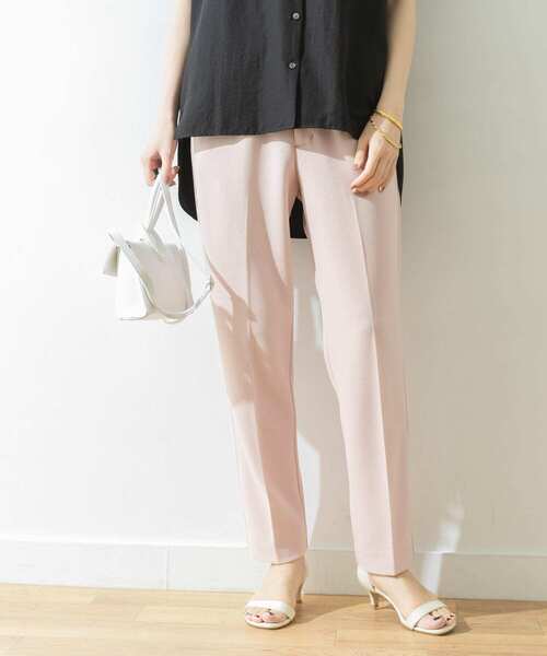 URBAN RESEARCH（アーバンリサーチ）の「ハイウエストスリムテーパードパンツ（その他パンツ・レディース・ピンク/ネイビー/オフホワイト・34/36/38）」の3枚目の写真