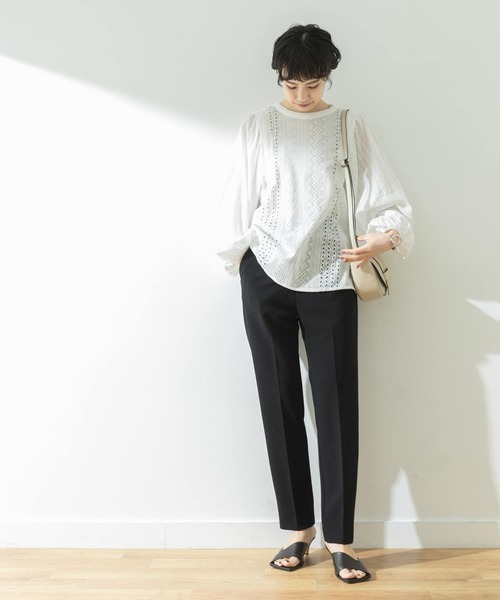 URBAN RESEARCH（アーバンリサーチ）の「ハイウエストスリムテーパードパンツ（その他パンツ・レディース・ピンク/ネイビー/オフホワイト・34/36/38）」の11枚目の写真