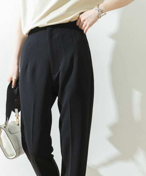 URBAN RESEARCH（アーバンリサーチ）の「ハイウエストスリムテーパードパンツ（その他パンツ・レディース・ピンク/ネイビー/オフホワイト・34/36/38）」の12枚目の写真