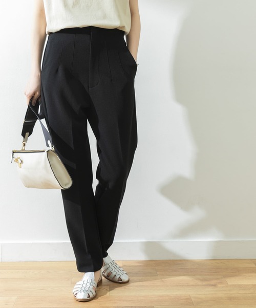 URBAN RESEARCH（アーバンリサーチ）の「ハイウエストスリムテーパードパンツ（その他パンツ・レディース・ピンク/ネイビー/オフホワイト・34/36/38）」の16枚目の写真