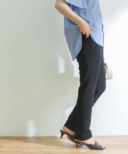 URBAN RESEARCH（アーバンリサーチ）の「ハイウエストスリムテーパードパンツ（その他パンツ・レディース・ピンク/ネイビー/オフホワイト・34/36/38）」の22枚目の写真