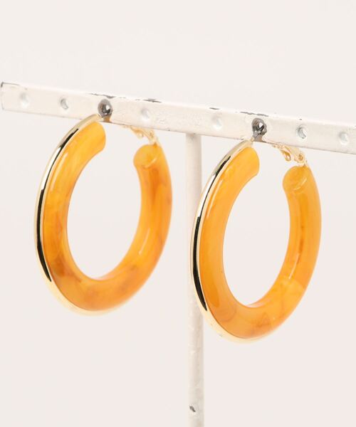 prose verse（プロズヴェール）の「ゴールドラインアクリルフープピアス（ピアス（両耳用）・レディース・イエロー/グリーン/クリア・ﾌﾘ-）」の8枚目の写真