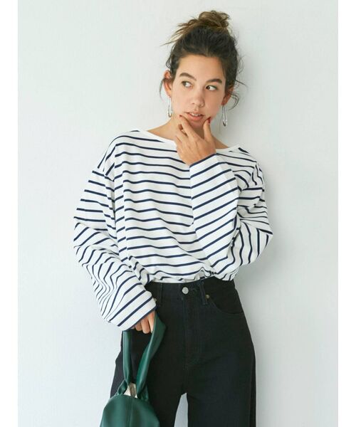 Ungrid（アングリッド）の「ボートネックボーダーロングスリーブTee（Tシャツ/カットソー・レディース・ネイビー/レッド/グリーン・FREE）」の10枚目の写真