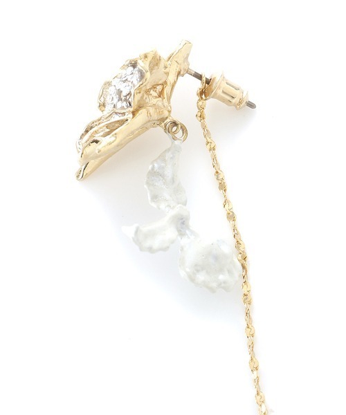 SNIDEL（スナイデル）の「フラワーチェーンピアス（ピアス（両耳用）・レディース・A/B・FREE）」の10枚目の写真