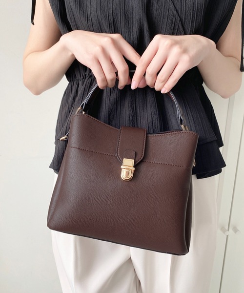 moment+（モーメントプラス）の「スクエアワンハンドルショルダーバッグ（ハンドバッグ・レディース・ブラック/アイボリー/ブラウン・FREE）」の15枚目の写真