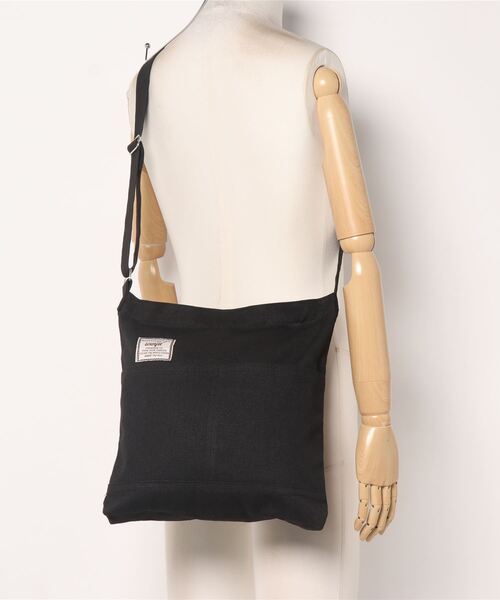 florist（フローリスト）の「【A4対応】【2WAY】シンプルキャンバストートバッグ（トートバッグ・レディース・ホワイト/ブラック/オフホワイト・FREE）」の8枚目の写真