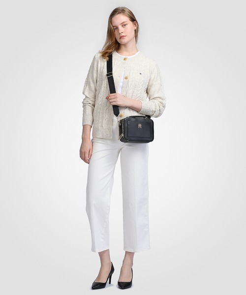 TOMMY HILFIGER（トミーヒルフィガー）の「2WAYミニトランクバッグ（ショルダーバッグ・レディース・ブラック・FREE）」の12枚目の写真