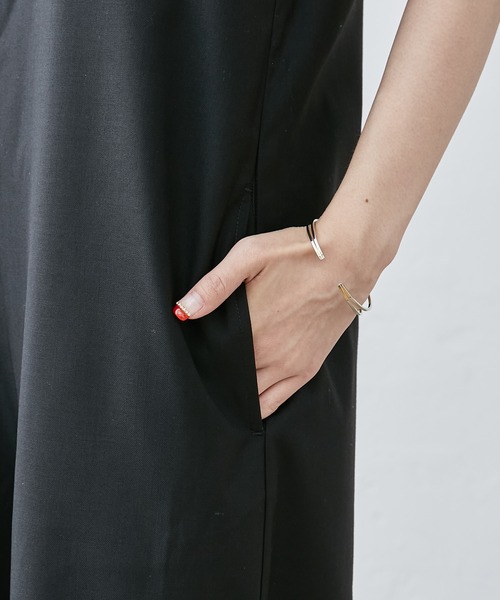 PUAL CE CIN（ピュアルセシン）の「≪セットアップ対応≫深Vネックオールインワンサロペット（サロペット/オーバーオール・レディース・ブラック/ベージュ・FREE）」の7枚目の写真