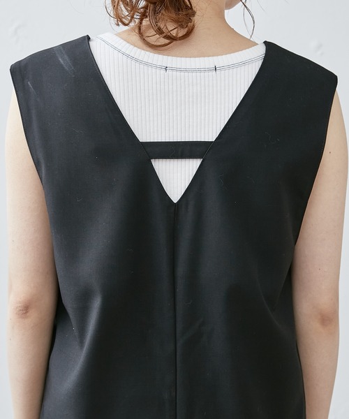 PUAL CE CIN（ピュアルセシン）の「≪セットアップ対応≫深Vネックオールインワンサロペット（サロペット/オーバーオール・レディース・ブラック/ベージュ・FREE）」の14枚目の写真