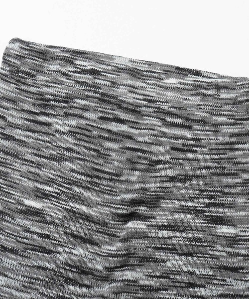 X-girl(エックスガール)の「MELANGE KNIT MINI SKIRT(スカート・レディース・ブラック/イエロー/グリーン・ONE SIZE)」の6枚目の写真