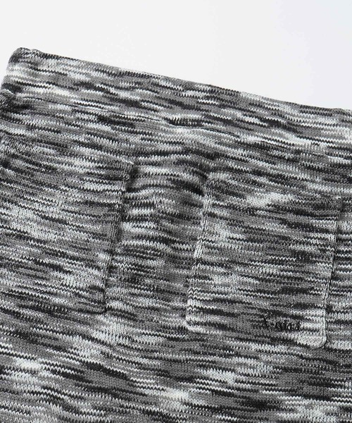 X-girl(エックスガール)の「MELANGE KNIT MINI SKIRT(スカート・レディース・ブラック/イエロー/グリーン・ONE SIZE)」の8枚目の写真