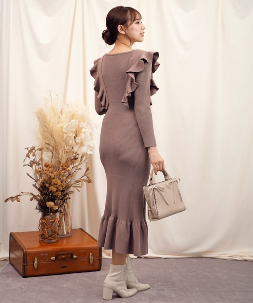 極美品❣️フリルが素敵なニットワンピース NOELA（ノエラ）の「フリルニットワンピ（ワンピース）」 - WEAR